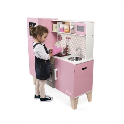 janod, розова кухня за принцеси, кухня за принцеси, розова кухня, дървена детска кухня, дървена кухня, детска кухня, кухня за деца, готвене, кухня, игра, игри, играчка, играчки
