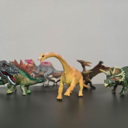 Комплект динозаври - подвижни фигурки - 6 бр. - Kruzzel